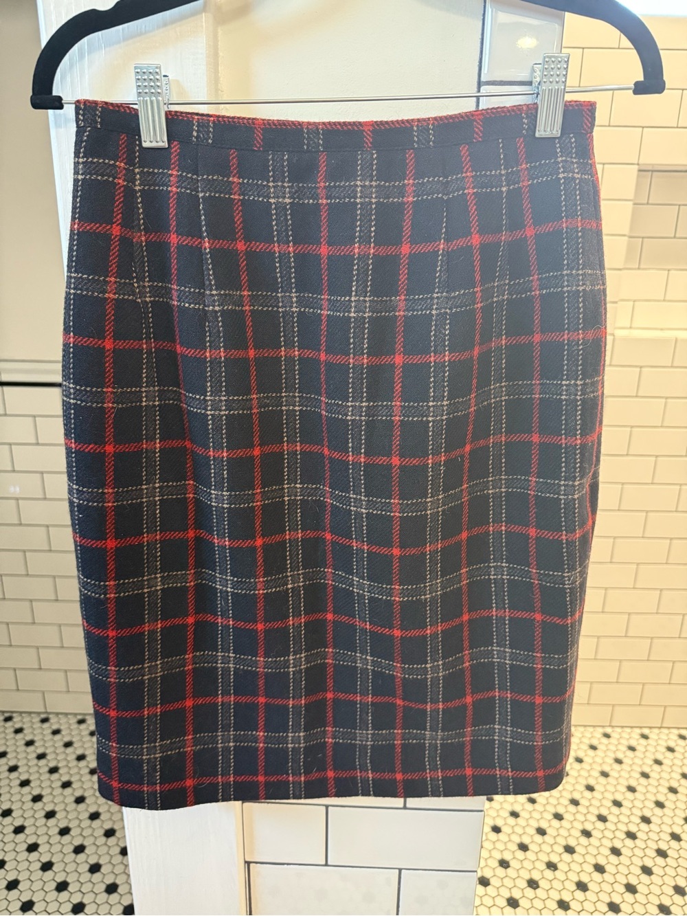 Harve Benard Navy Plaid Pencil Skirt with Red Grid